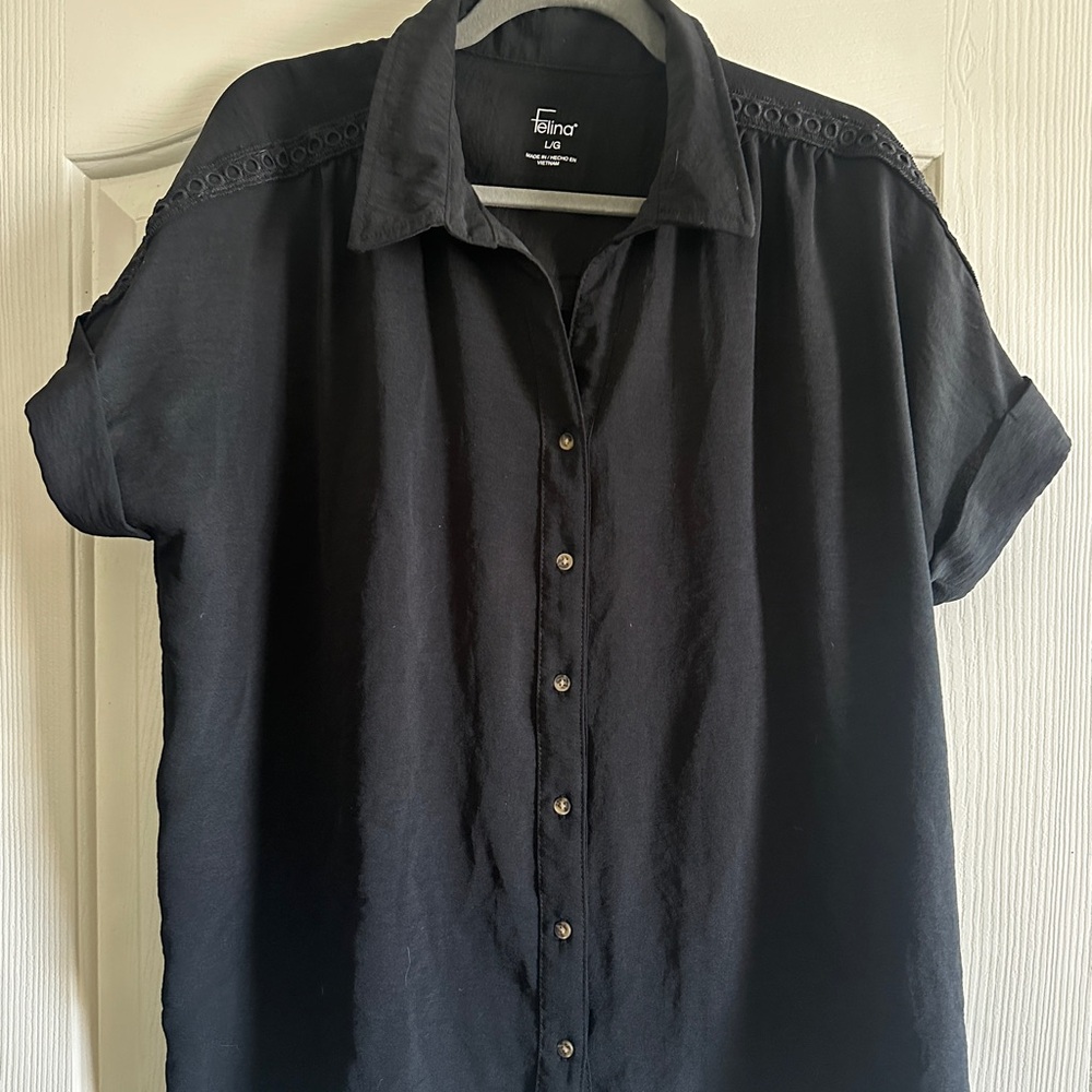 Felina Black  Women’sShirt